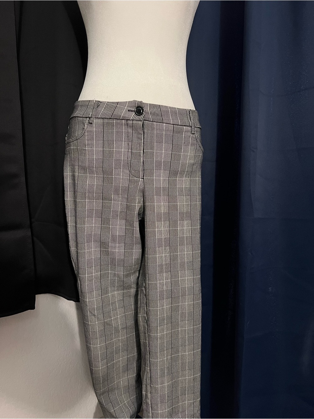 Mosaic & Co Black White Plaid Stretch Pants Size M